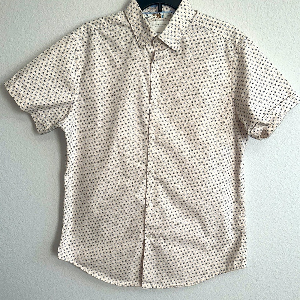 Mens short sleeve button up shirt